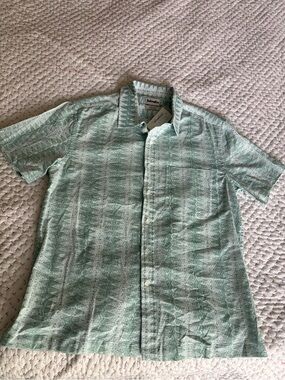 ✅✅NWT-Fabindia- Mint Green Short-Sleeve Printed Button-Down Shirt (M)